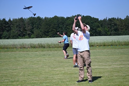014-ARE_3930