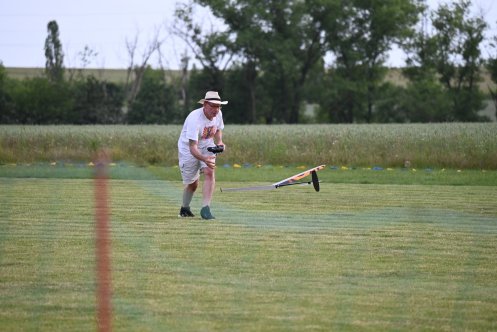 077-ARE_4098