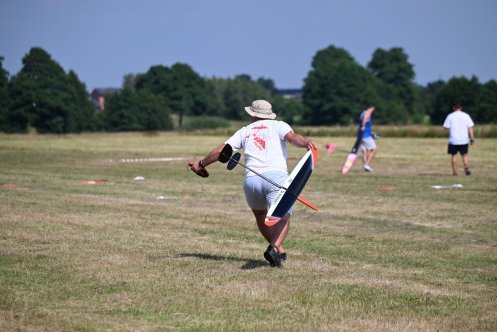 076-ARE_4305