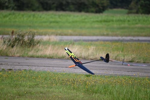 090-ARE_6102