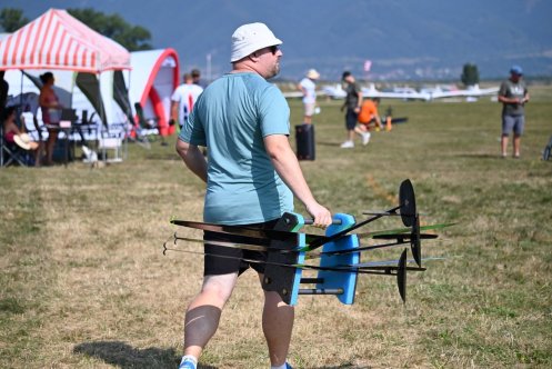 119-ARE_6560