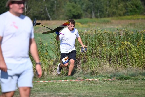 081-ARE_6828
