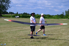 019-ARE_0385