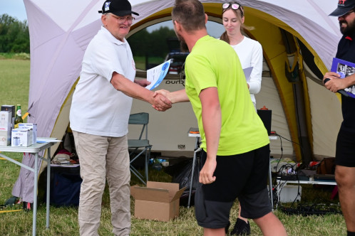 098-ARE_0566