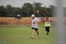 127-IZAK0516