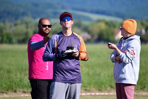 081-ARE_1766
