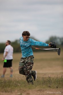 142-IZAK2612